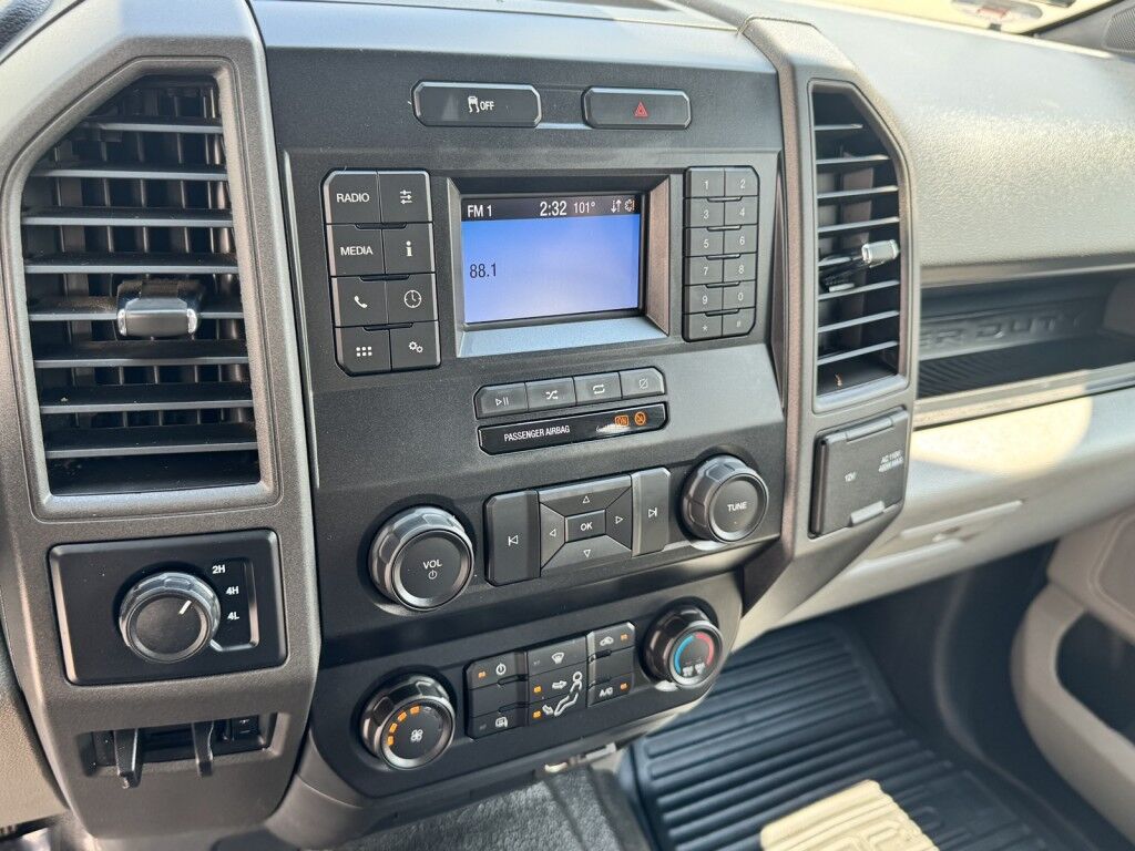 2022 Ford Super Duty F-550 DRW 4WD Crew Cab Dump Bed 7.3L V8 Maumee OH