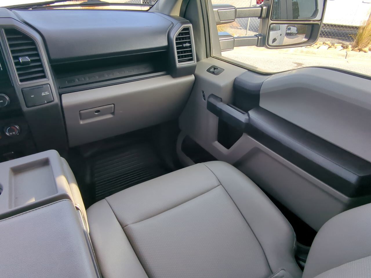 2022 Ford Super Duty F-550 DRW XL Winder GA