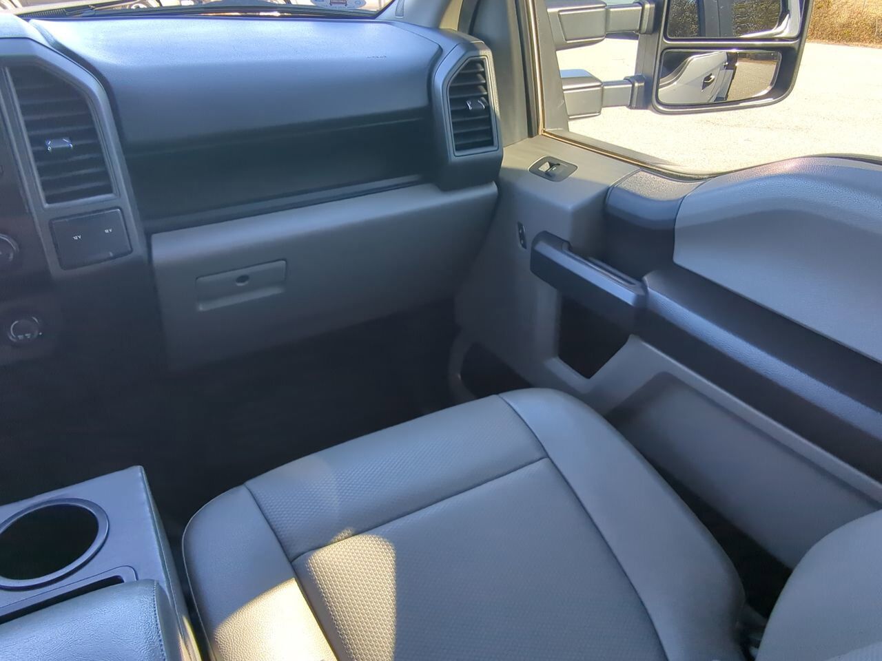 2022 Ford Super Duty F-550 DRW XL Winder GA