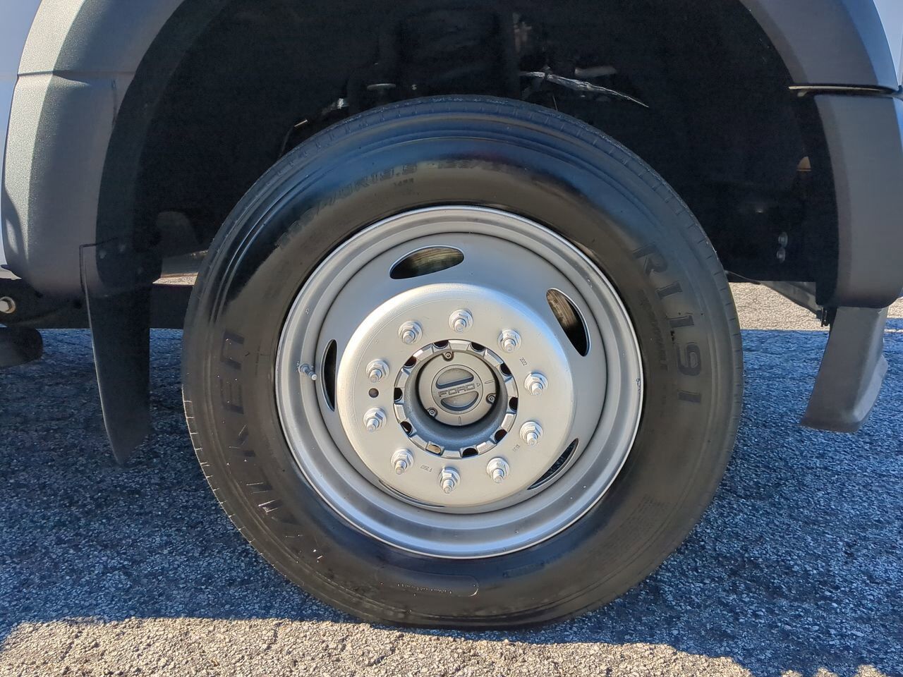 2022 Ford Super Duty F-550 DRW XL Winder GA