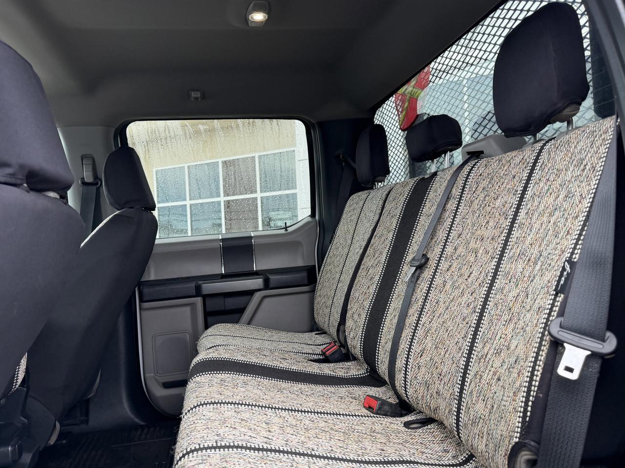 2022 Ford Super Duty F-550 DRW XLT Dually Crew Cab 4WD | Rear Deck | Low KMs | Heavy Duty Towing | Power Stroke Diesel Redwater AB