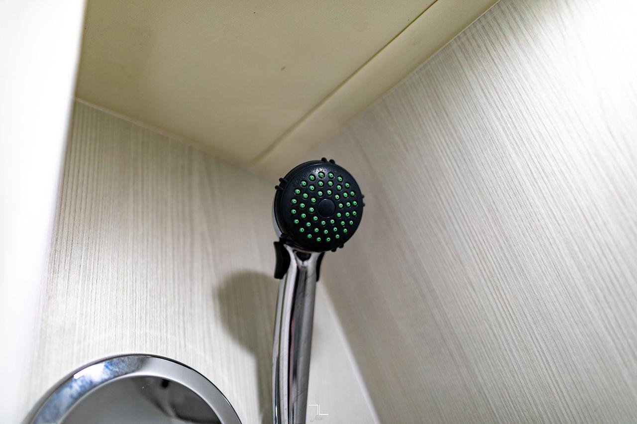 2022 Ford T-350 Pleasure Way Ontour 2.2 Leather Nav Solar Panels Red Deer AB