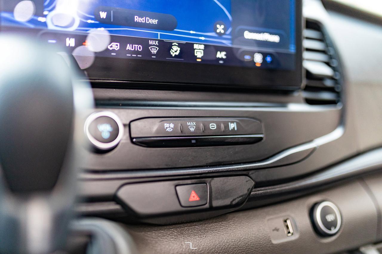 2022 Ford T-350 Pleasure Way Ontour 2.2 Leather Nav Solar Panels Red Deer AB