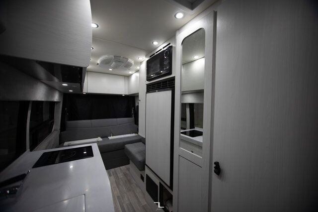 2022 Ford T-350 Pleasure Way Ontour 2.2 Leather Nav Solar Panels Red Deer AB