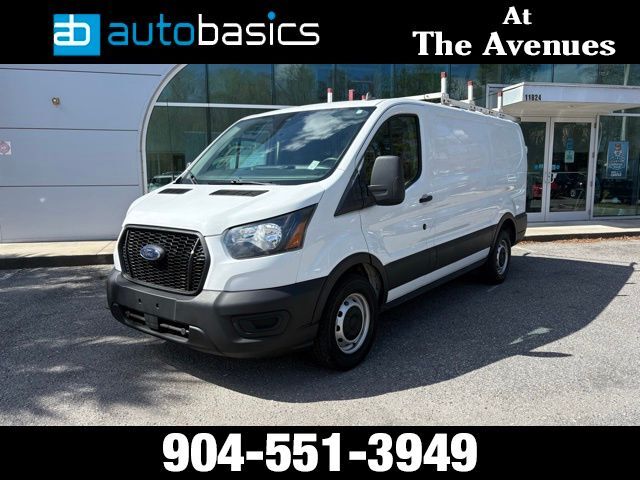 2022 Ford Transit-150 Base