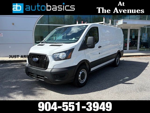 2022 Ford Transit-150 Base