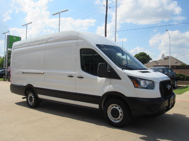 2022 Ford Transit 250 Van High Roof w/Sliding Pass. 148-in. WB EL Plano TX