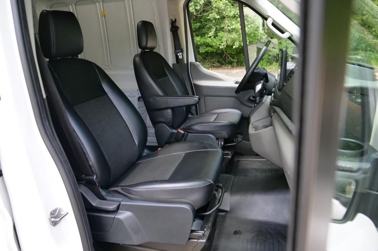 2022 Ford Transit 350 Cargo Van / AWD / SYNC 4 / 3.5L V6! Lincolnton NC