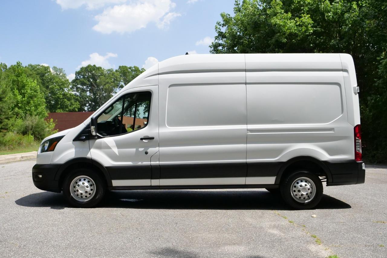2022 Ford Transit 350 Cargo Van / AWD / SYNC 4 / 3.5L V6! Lincolnton NC