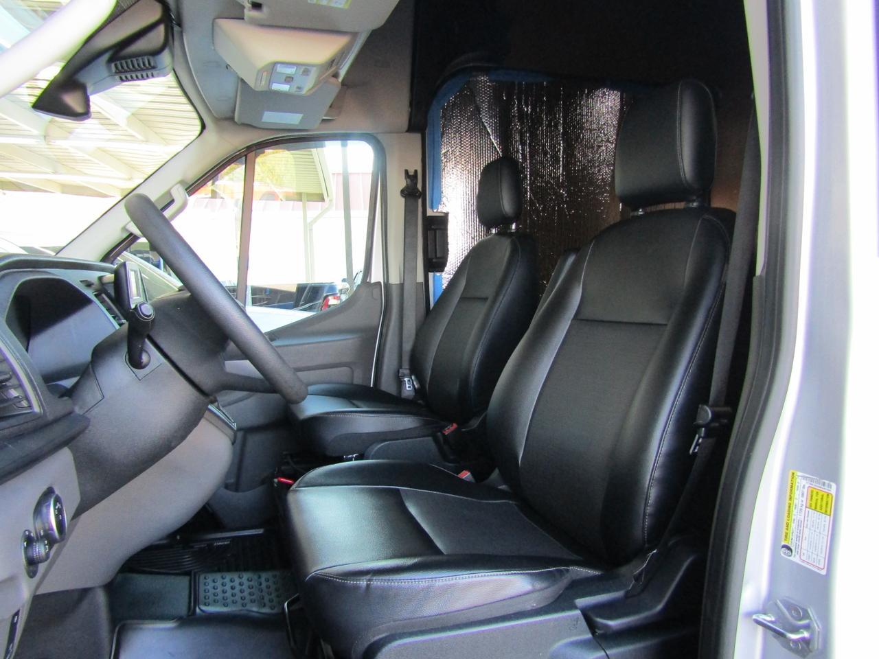 2022 Ford Transit-350 Cargo Van T-350 148 EL Hi Rf 9500 GVWR RWD Grand Prairie TX