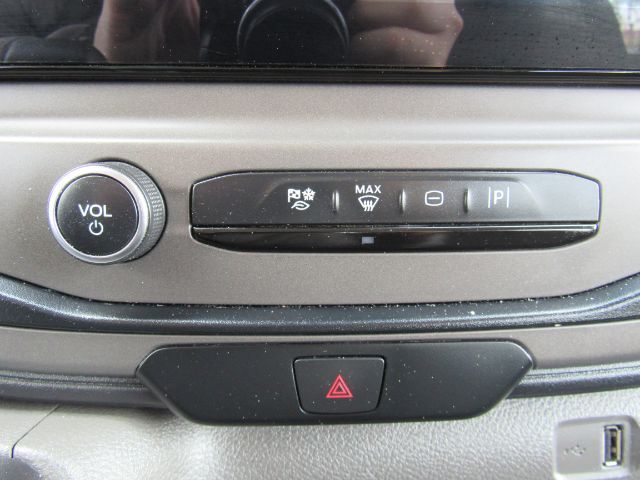 2022 Ford Transit-350 Passenger Van High Roof XLT w/Sliding Pass. 148-in WB Plano TX