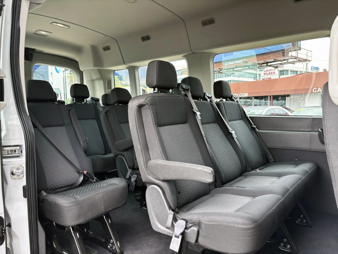 2022 Ford Transit 350 Passenger Van XLT w/Medium Roof Van 3D