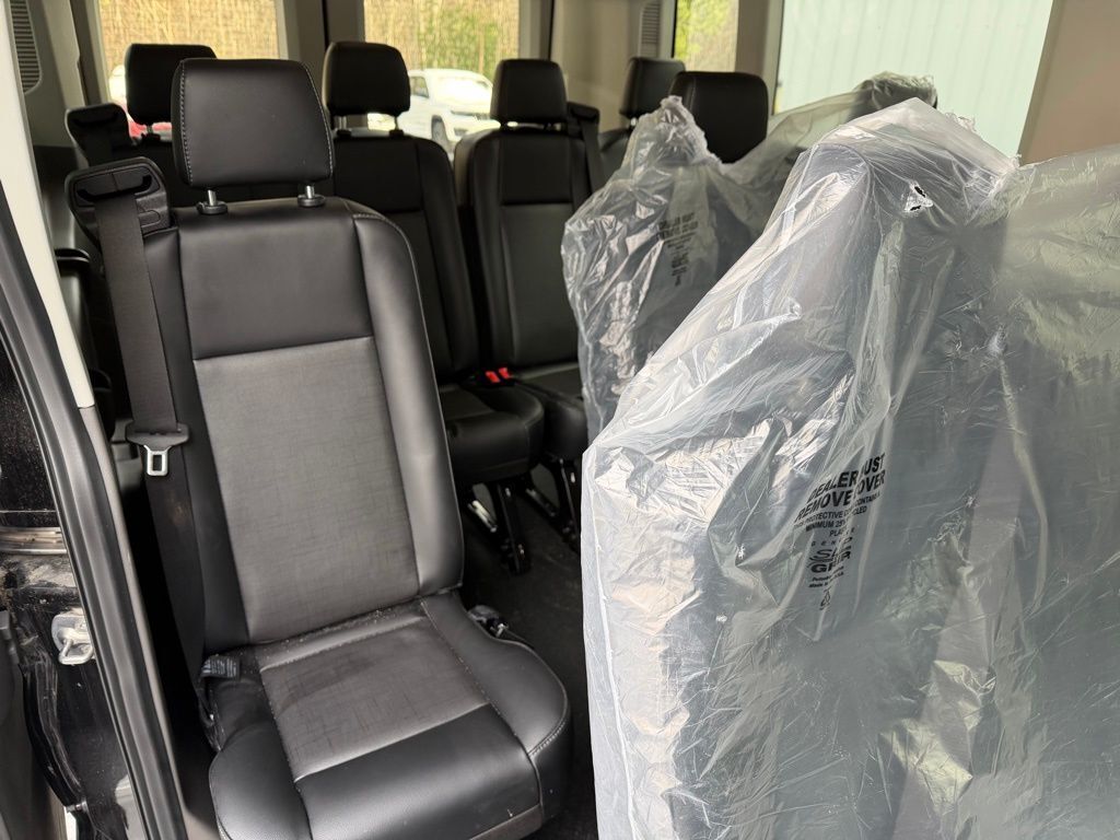 2022 Ford Transit-350 XL Orange MA