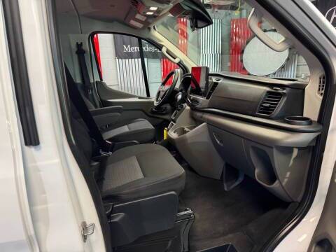 2022 Ford Transit 350 XLT 3dr LWB Low Roof Passenger Van Lake Orion MI