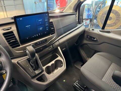 2022 Ford Transit 350 XLT 3dr LWB Low Roof Passenger Van Lake Orion MI
