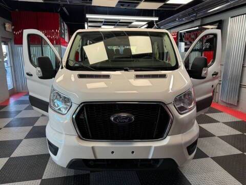 2022 Ford Transit 350 XLT 3dr LWB Low Roof Passenger Van Lake Orion MI