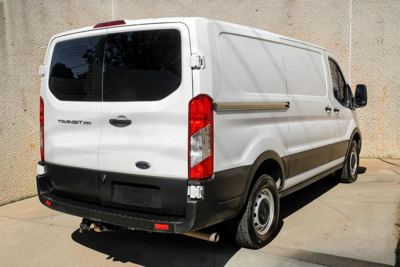 2022 Ford Transit Cargo Van Farmers Branch TX