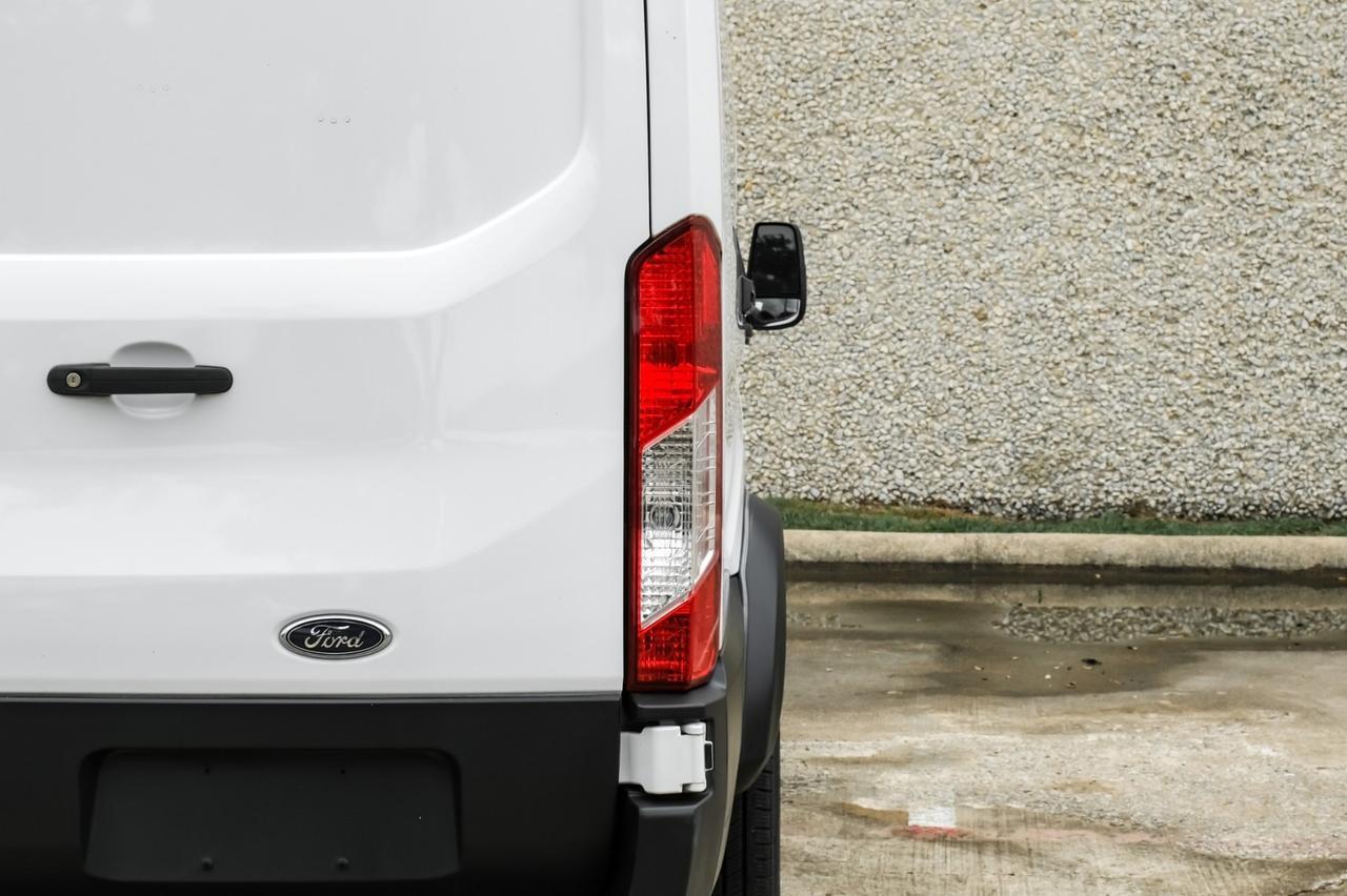 2022 Ford Transit Cargo Van Farmers Branch TX