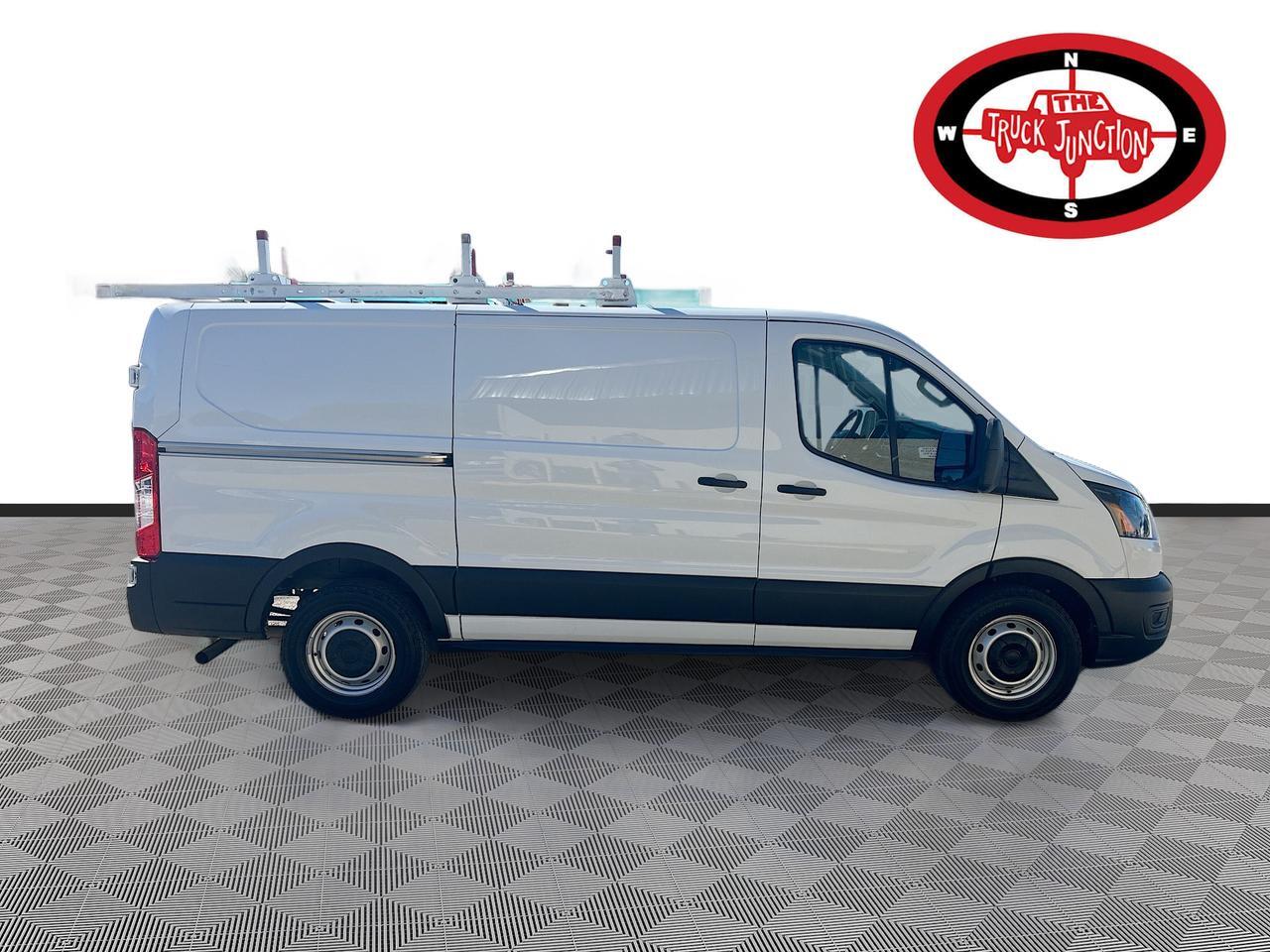 2022 Ford Transit Cargo Van T-150 Low Rf 8670 GVWR RWD Venice FL