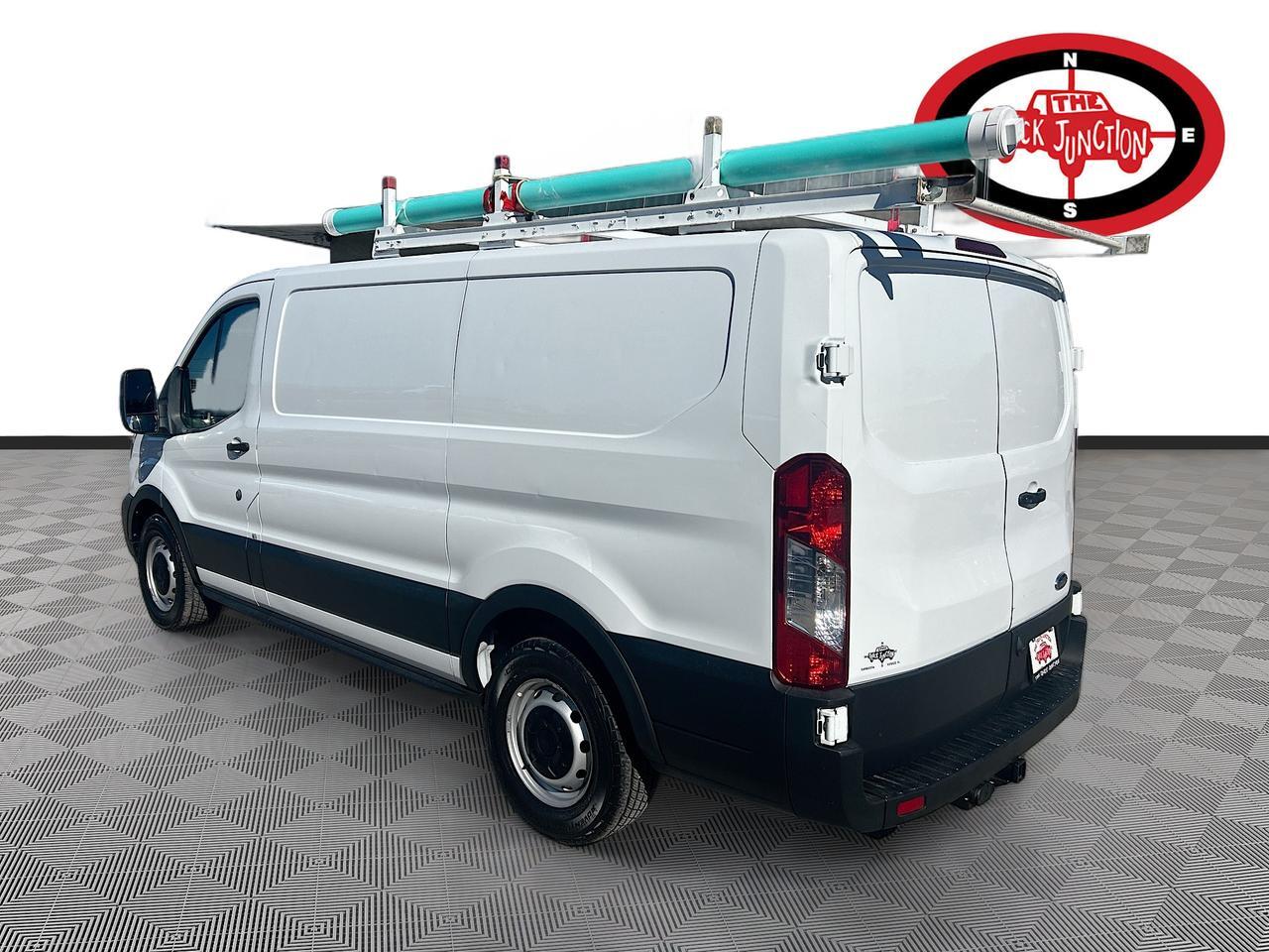 2022 Ford Transit Cargo Van T-150 Low Rf 8670 GVWR RWD Venice FL