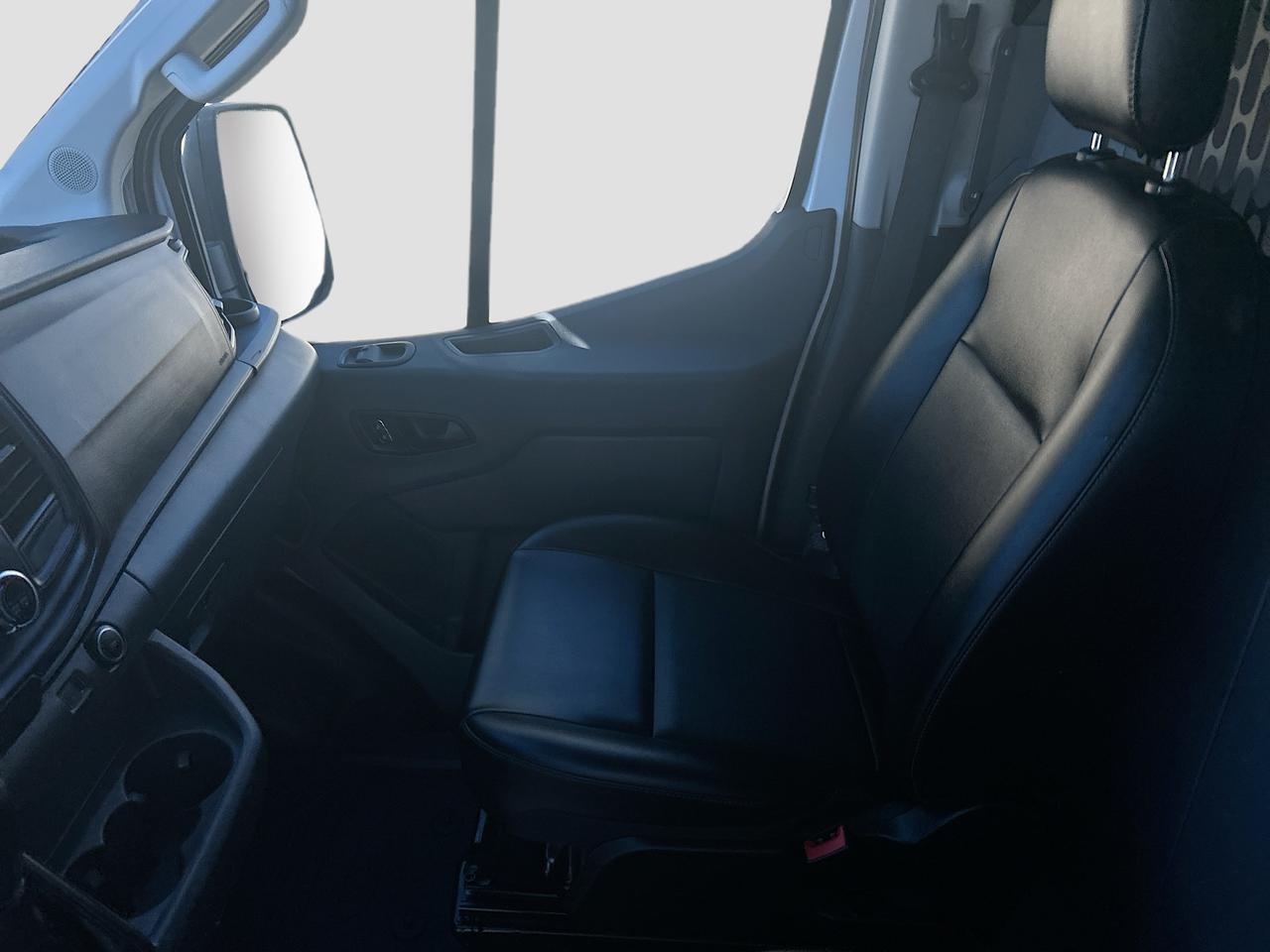 2022 Ford Transit Cargo Van T-150 Low Rf 8670 GVWR RWD Venice FL