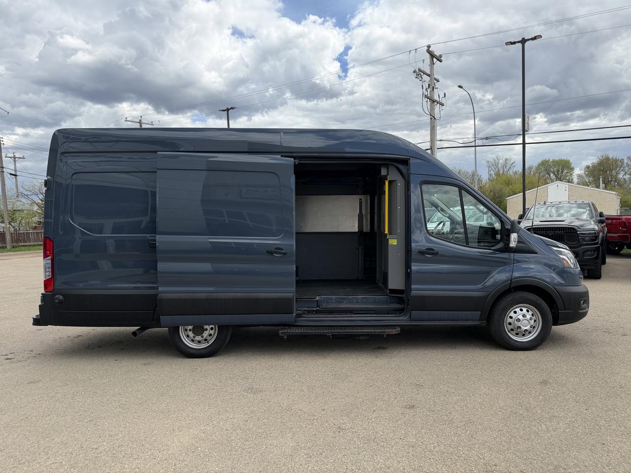2022 Ford Transit Cargo Van T250 AWD | 148IN EL High Roof | V6 | Keyless Entry | Rearview Camera | Bluetooth | Towing Capability Redwater AB