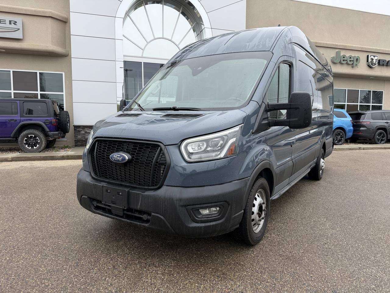 2022 Ford Transit Cargo Van T250 AWD | Low KMs | V6 | High Roof | Rearview Camera | Bluetooth | Towing Capability Redwater AB