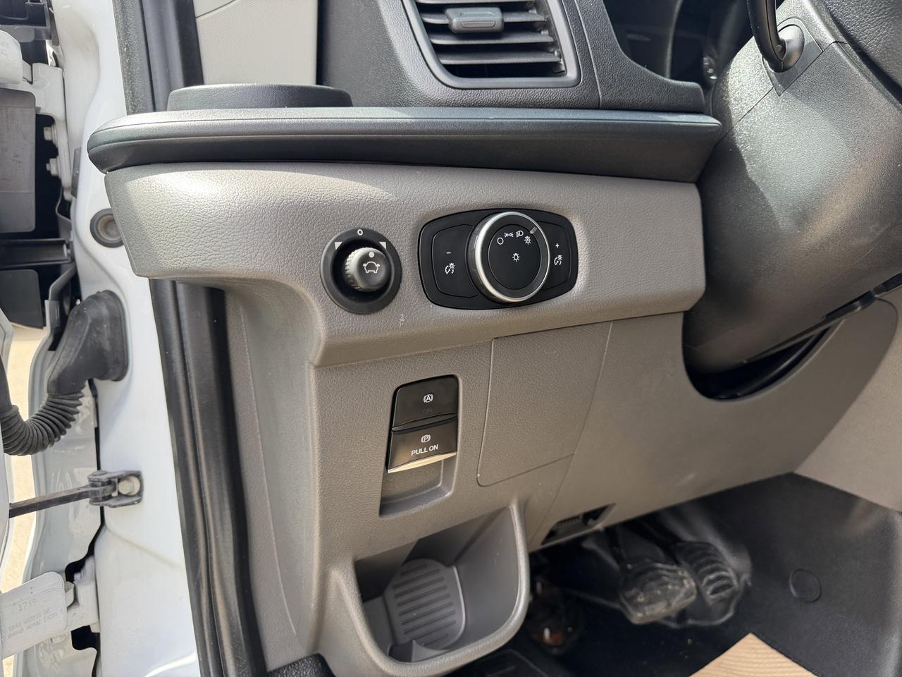 2022 Ford Transit Cargo Van T250 RWD | 148IN High Roof | V6 | Low KMs | Rearview Camera | Bluetooth | Keyless Entry Redwater AB