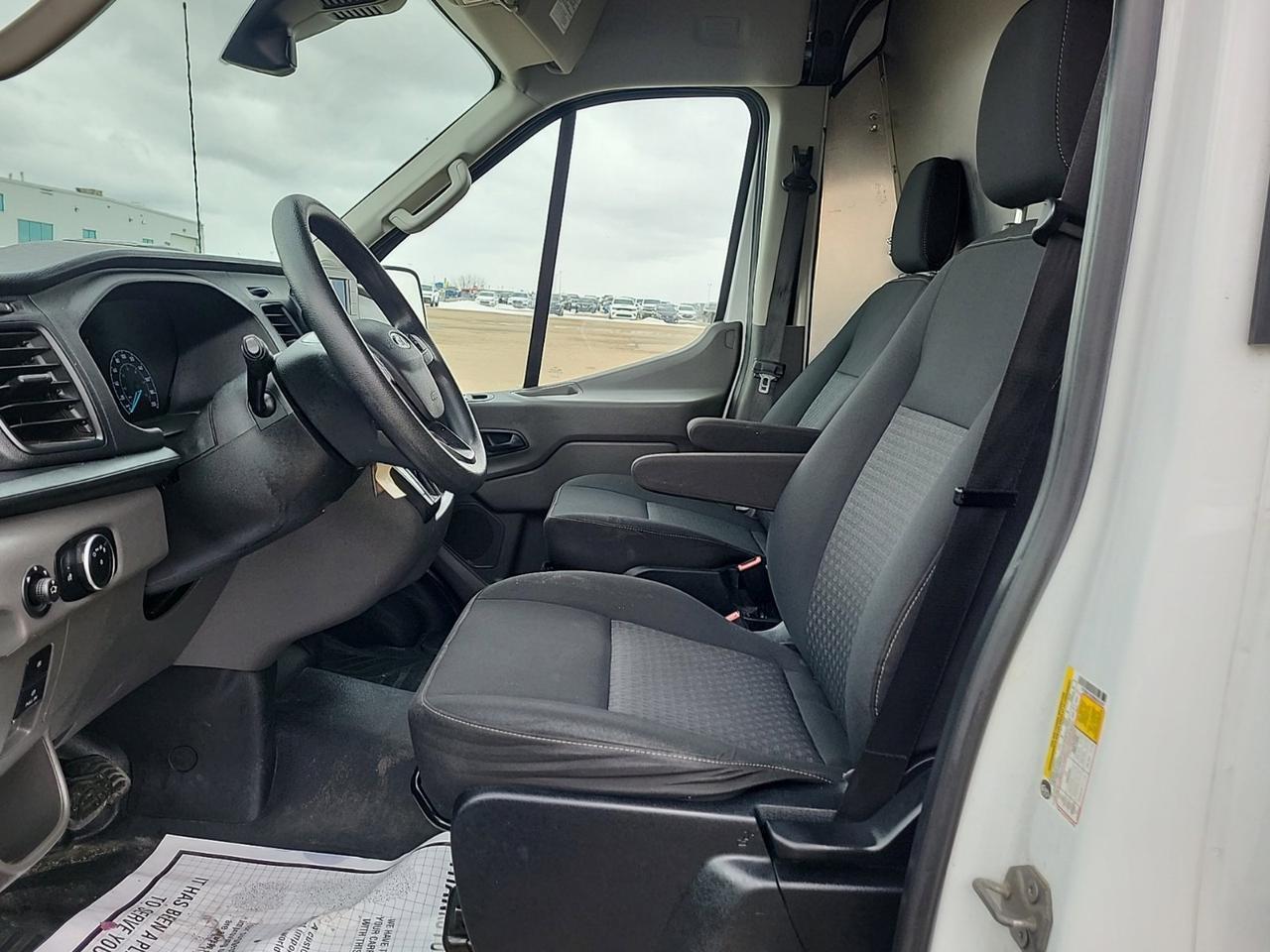 2022 Ford Transit Cargo Van T250 RWD | 148IN High Roof | V6 | Low KMs | Rearview Camera | Bluetooth | Keyless Entry Redwater AB