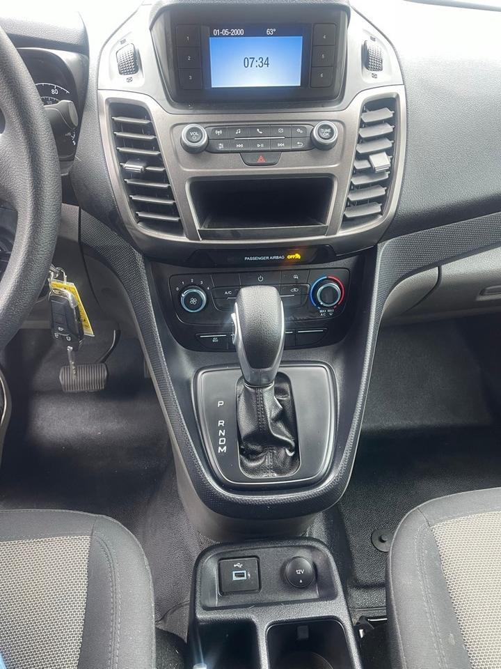 2022 Ford Transit Connect XL Orange MA