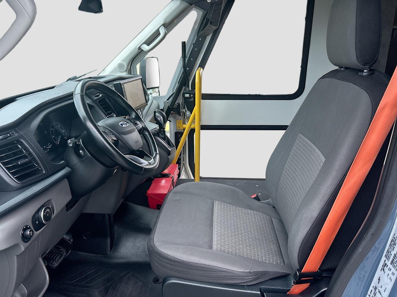 2022 Ford Transit Cutaway T-350 RWD DRW 9950 GVWR Venice FL