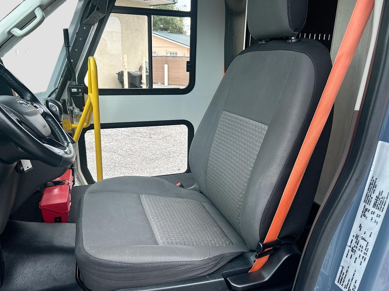 2022 Ford Transit Cutaway T-350 RWD DRW 9950 GVWR Venice FL