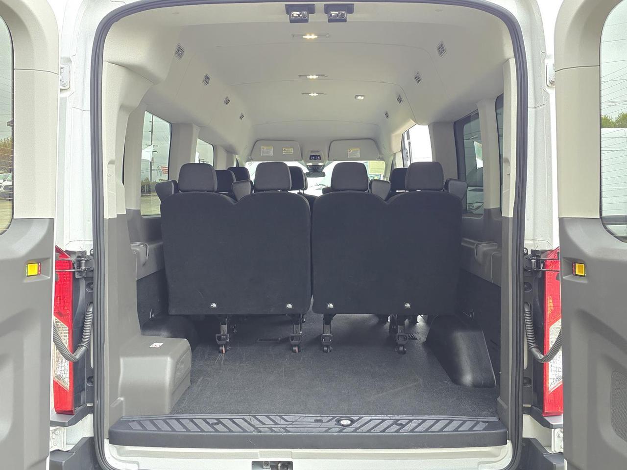 2022 Ford Transit Passenger Wagon T-350 Medium Roof 148WB XLT 12-Passenger W/EcoBoost and 12 Touch-Screen Concord NC