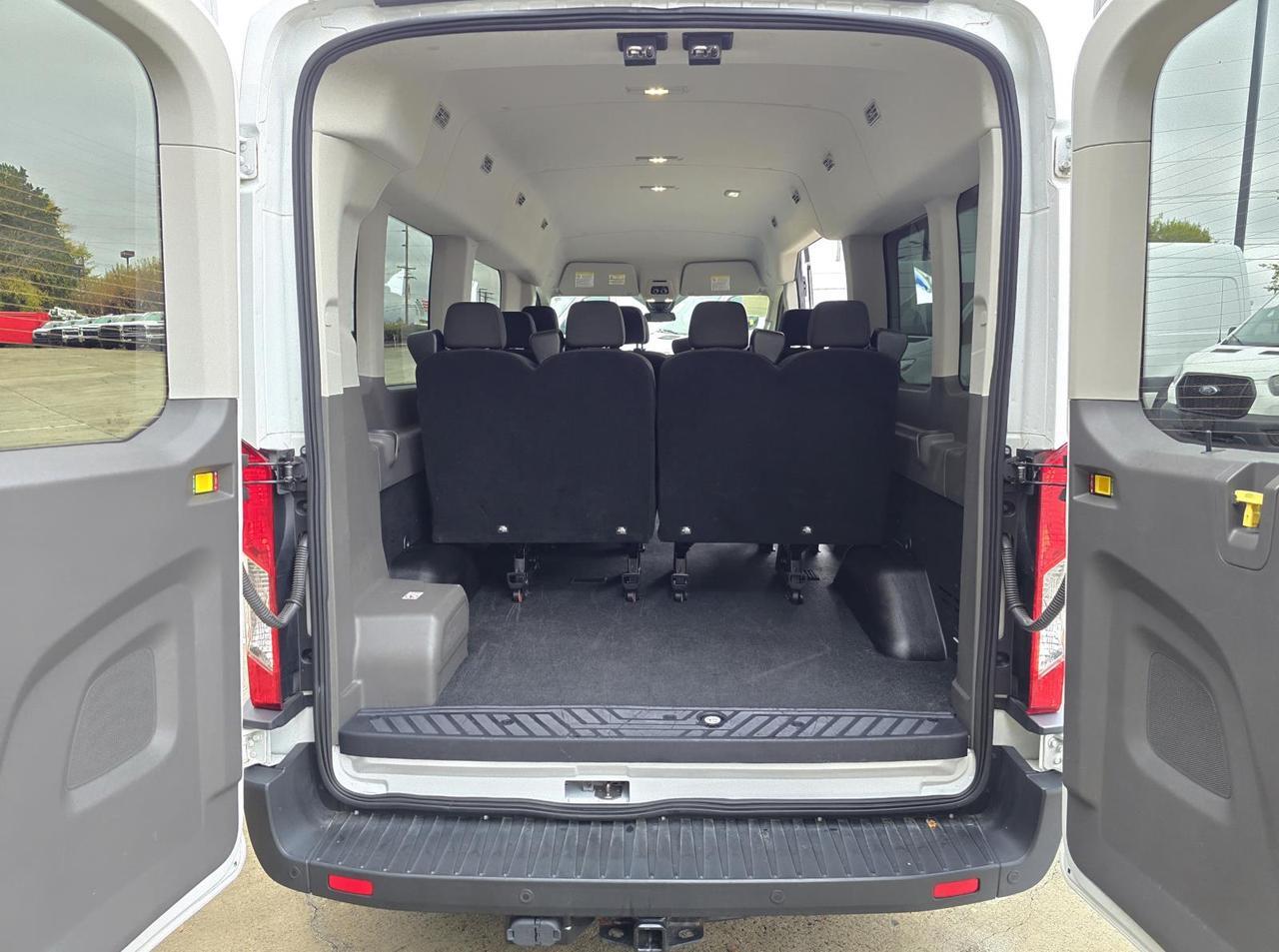 2022 Ford Transit Passenger Wagon T-350 Medium Roof 148WB XLT 12-Passenger W/EcoBoost and 12 Touch-Screen Concord NC