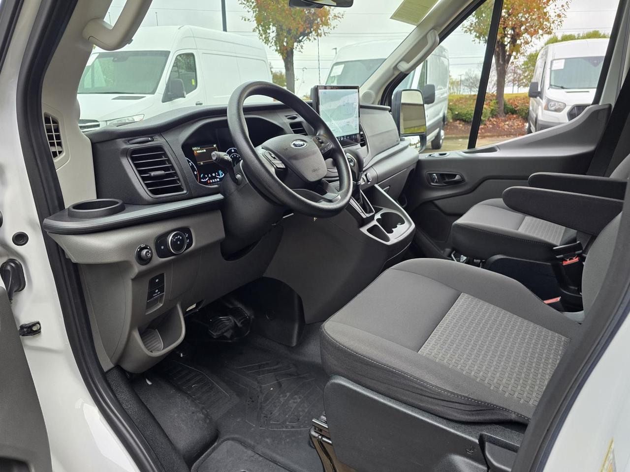 2022 Ford Transit Passenger Wagon T-350 Medium Roof 148WB XLT 12-Passenger W/EcoBoost and 12 Touch-Screen Concord NC