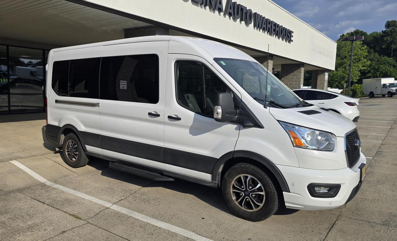 2022 Ford Transit Passenger Wagon T-350 Medium Roof 148WB XLT 15-Passenger W/EcoBoost and 12 Touch-Screen Concord NC