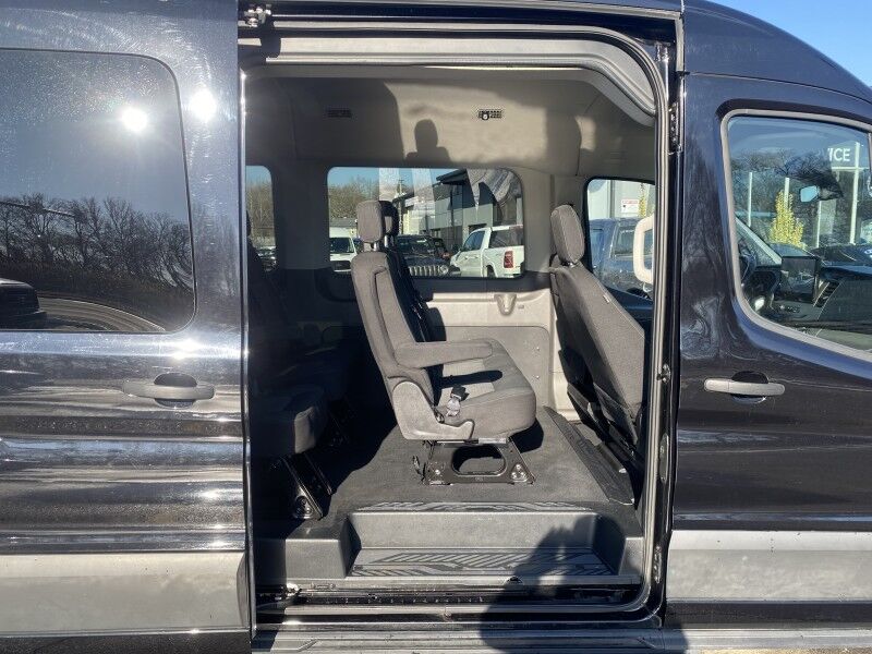2022 Ford Transit Passenger Wagon XLT Bristol  PA