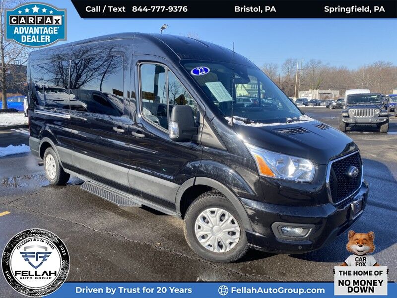 2022 Ford Transit Passenger Wagon XLT