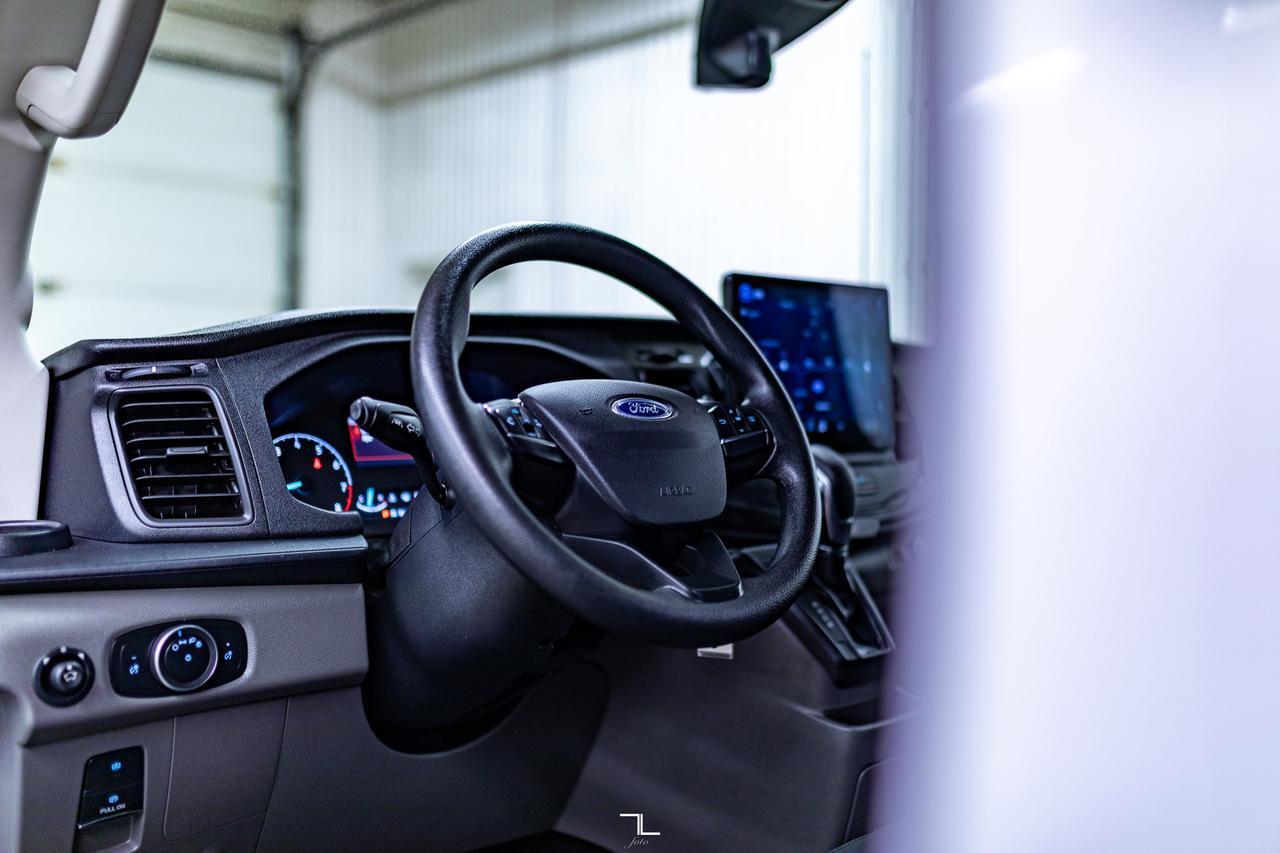 2022 Ford Transit T-250 AWD High Roof Cargo Van Nav BCam Red Deer AB