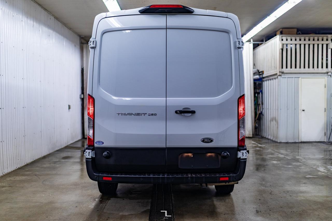 2022 Ford Transit T-250 Medium Roof Cargo Van BCam Red Deer AB