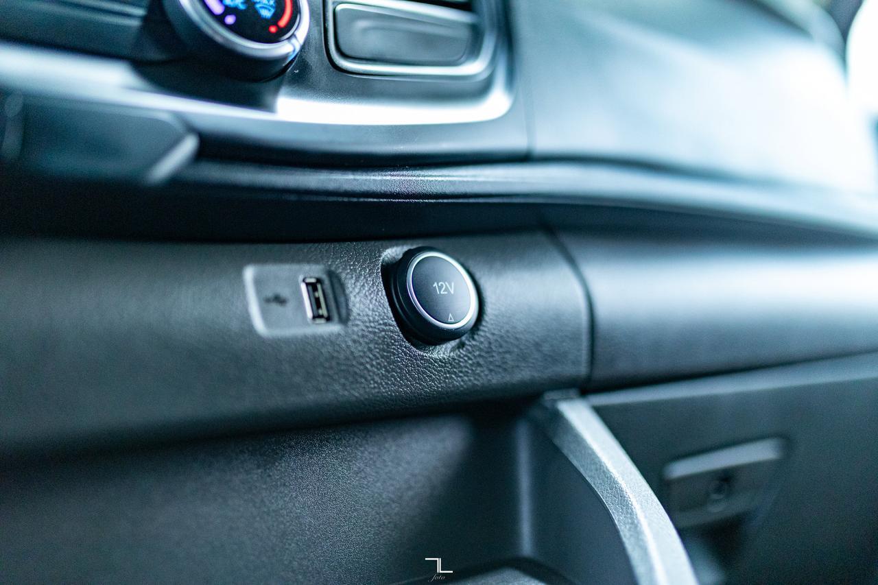 2022 Ford Transit T-250 Medium Roof Cargo Van BCam Red Deer AB