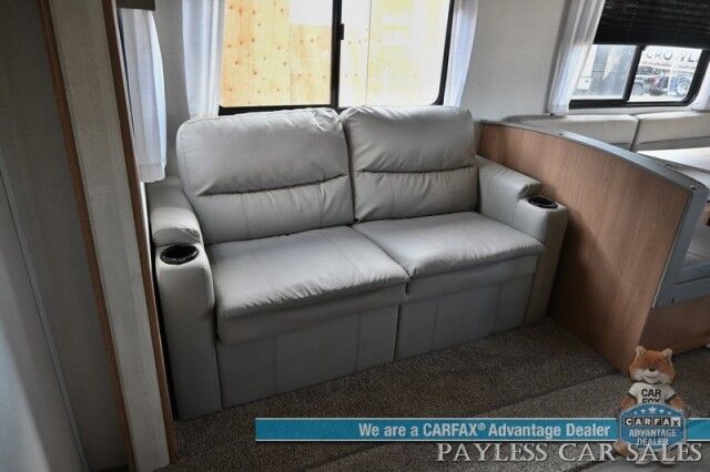 2022 Forest River Primetime Avenger 27DBS / Sleeps 8 / 25K BTU Heater / 13.5K BTU AC / 3 Burner Stove & Oven Combo / Power Exterior Awning / Exterior Kitchenette / Interior & Exterior Audio System / 32'' Flatscreen / 4319 GVWR Anchorage AK