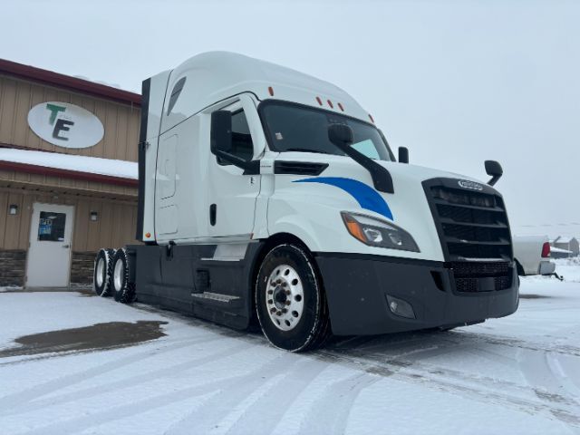 2022 Freightliner Cascadia 126 .
