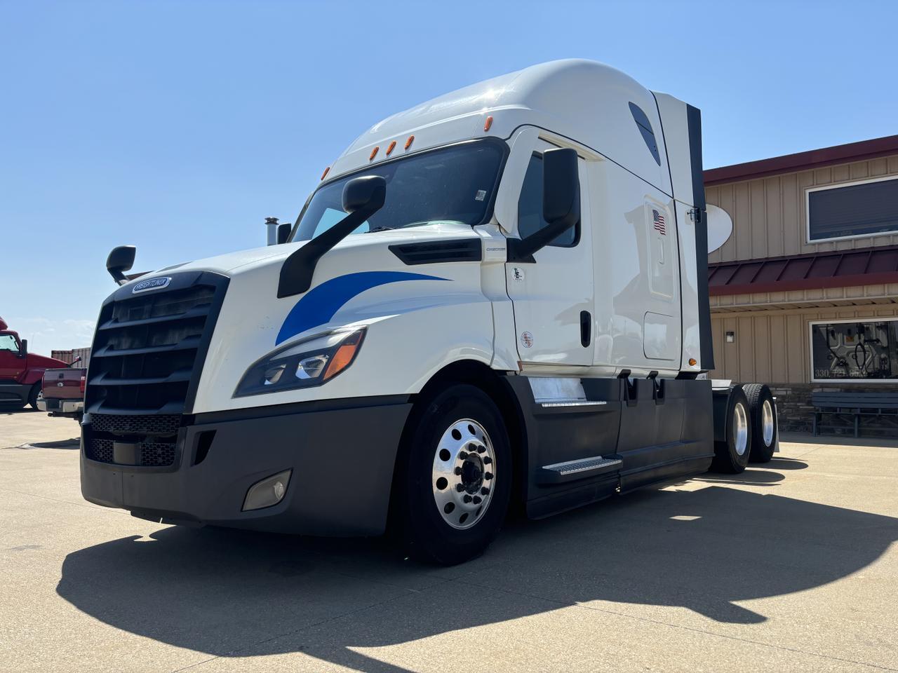 2022 Freightliner Cascadia 126 .