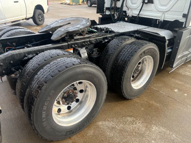 2022 Freightliner Cascadia 126 . Seville OH