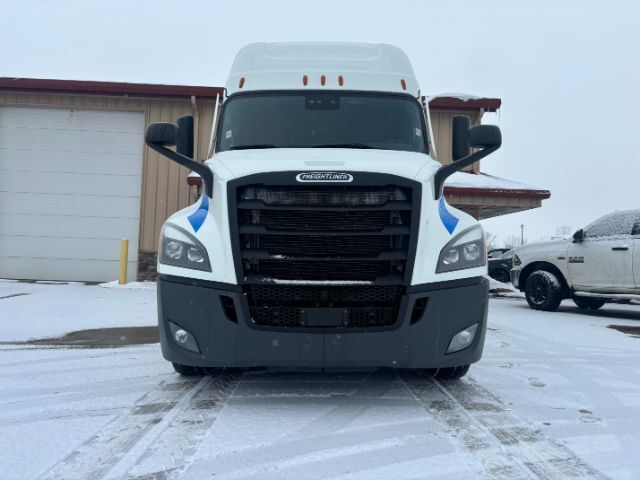 2022 Freightliner Cascadia 126 .