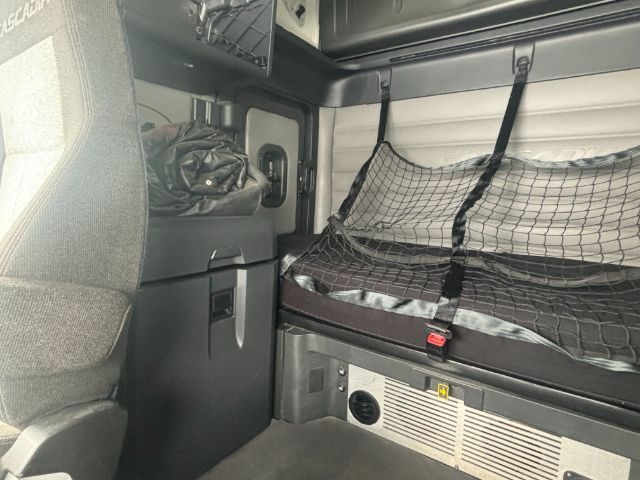 2022 Freightliner Cascadia 126 . Seville OH