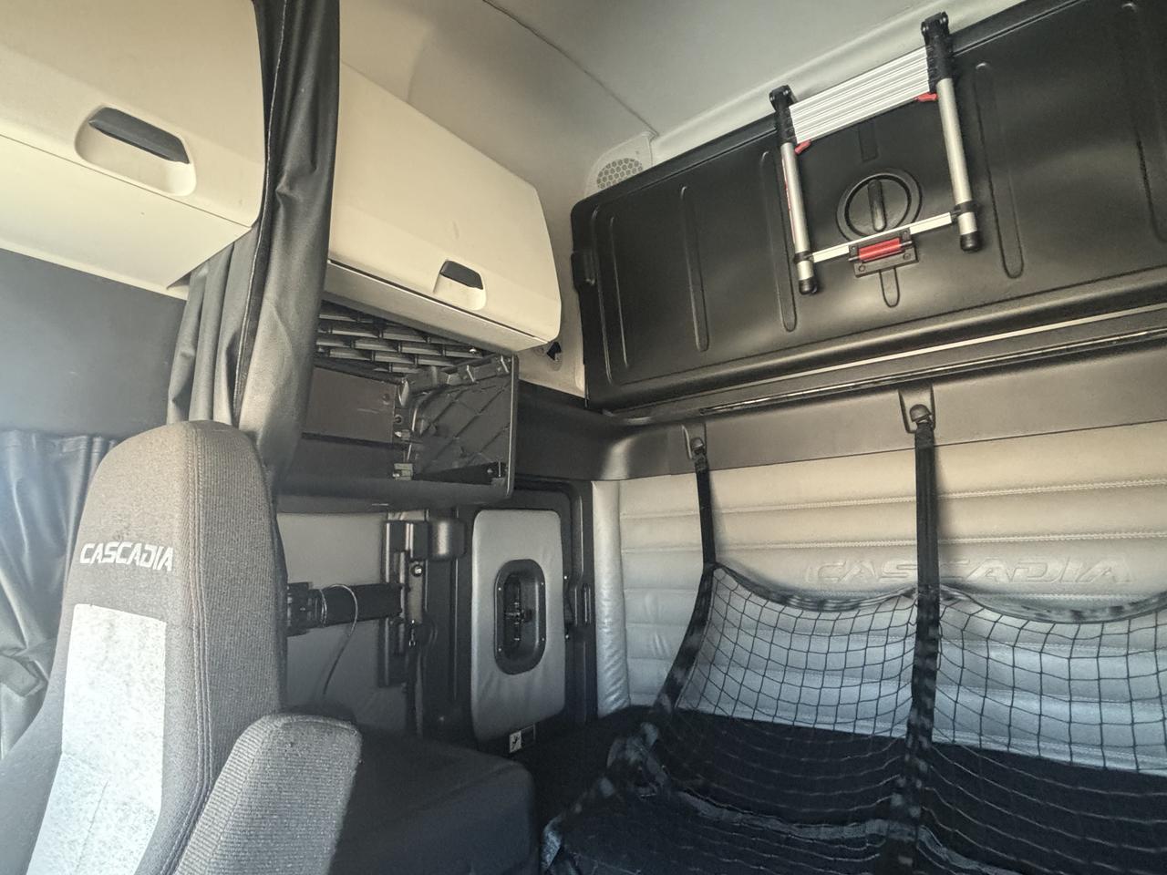 2022 Freightliner Cascadia 126 . Seville OH