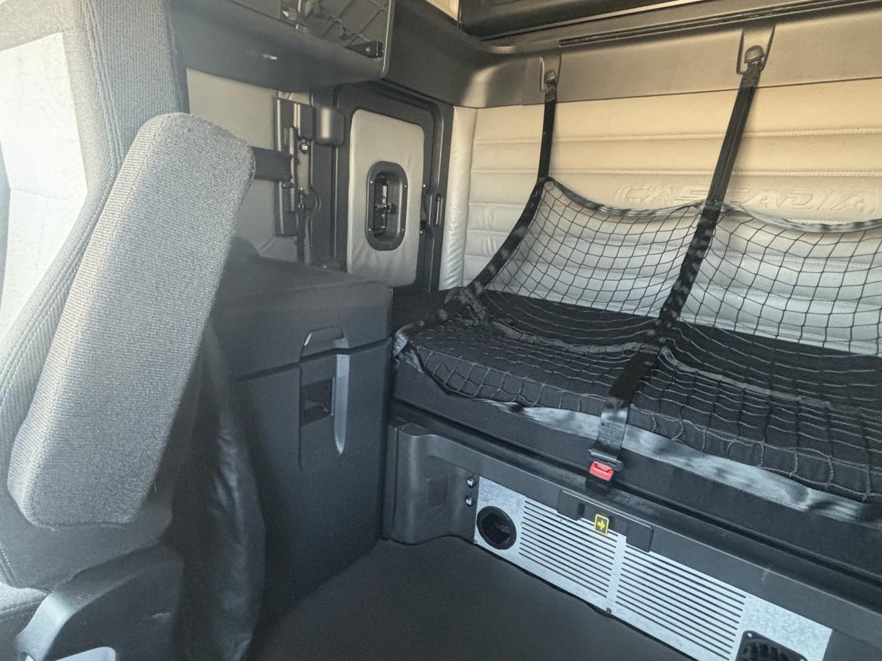 2022 Freightliner Cascadia 126 . Seville OH