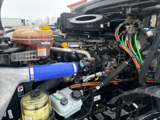 2022 Freightliner Cascadia 126 . Seville OH